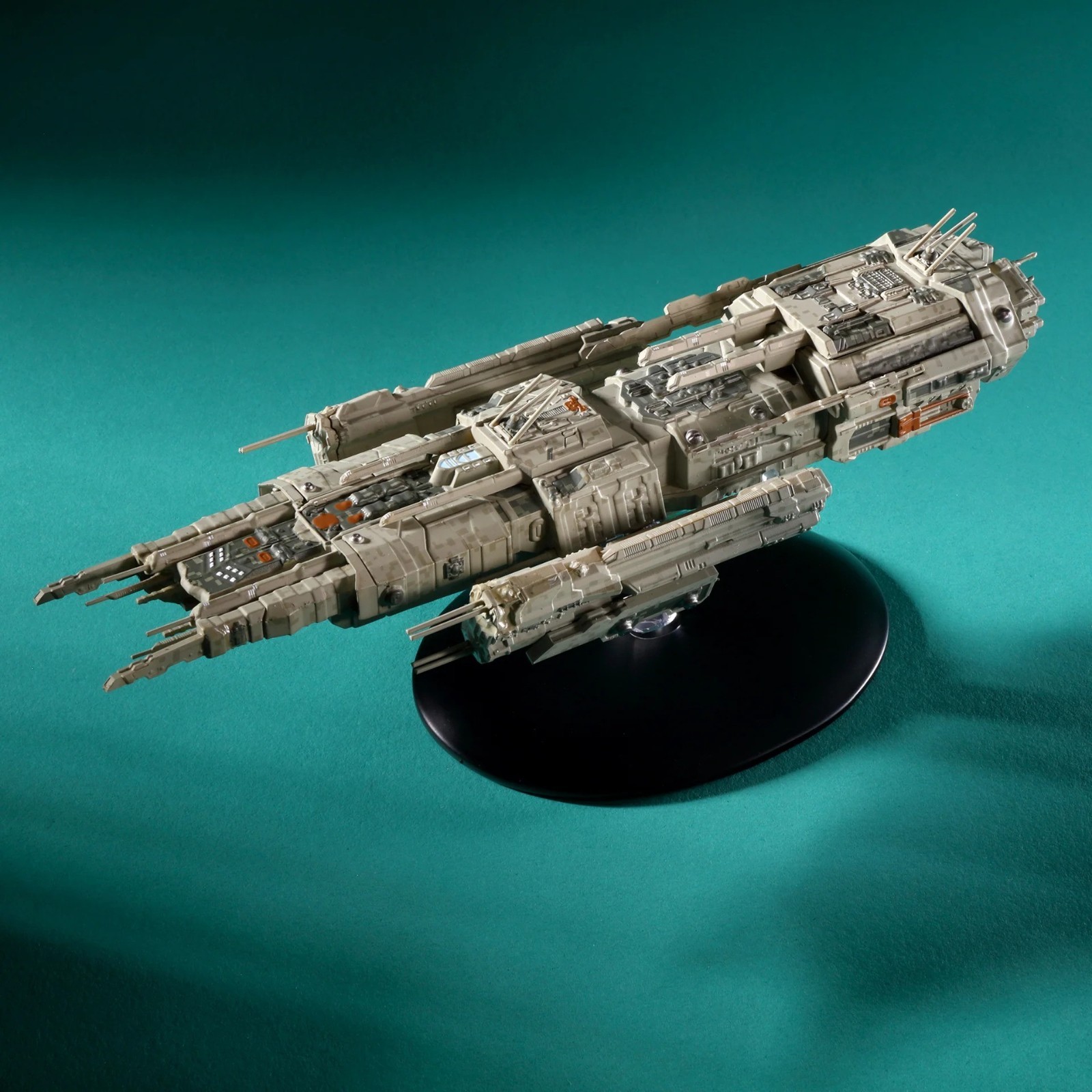 Master Replicas Stargate Atlantis Ships Collection Asuran Cruiser