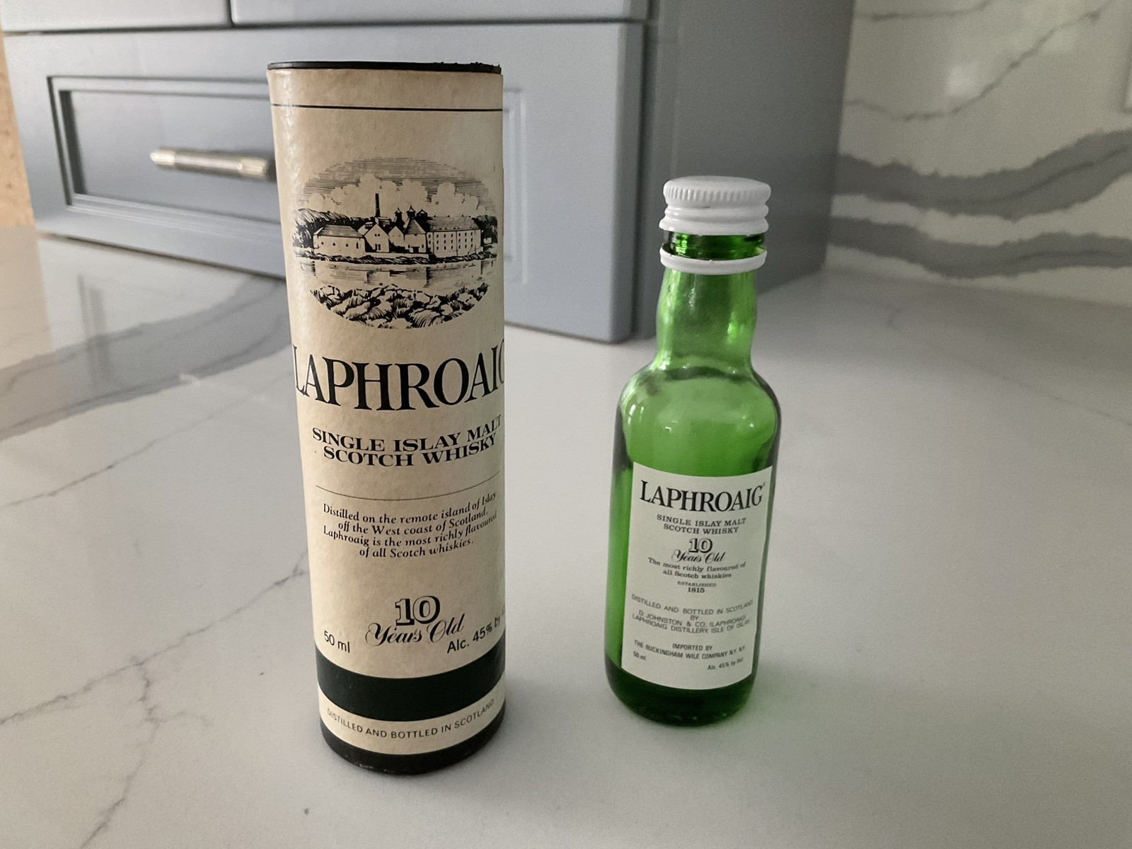 Laphroaig Single I SLAY Malt Scottish whiskey Empty Bottle & Case