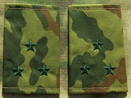 Russian VSR camouflage shoulder slides for 1st leutenant