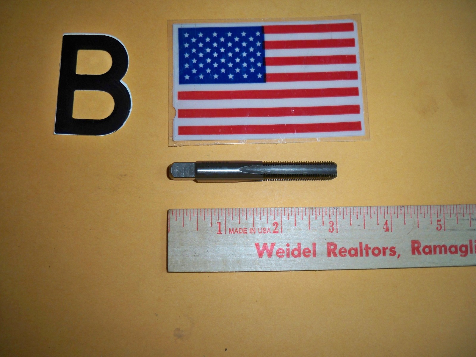 3/8"-24 BOTTOM RIGHT HAND TAP NEW OLD STOCK HSS MADE IN USA NEW FREE SHIPPING