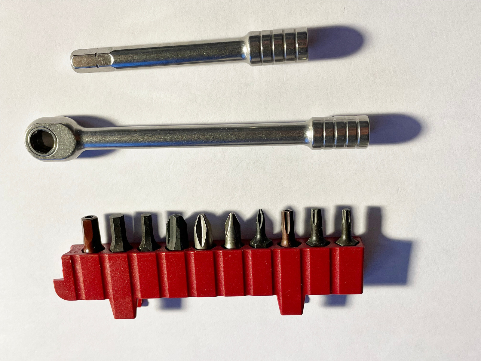 Victorinox Swiss Army RATCHET, EXTENSION + BIT HOLDER + 10 BITS 3.0306 + 3.0305