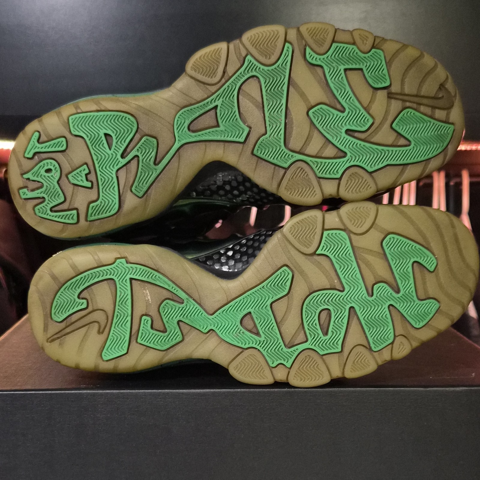 Nike Barkley Posite Max Gamma Green used Mens 9.5