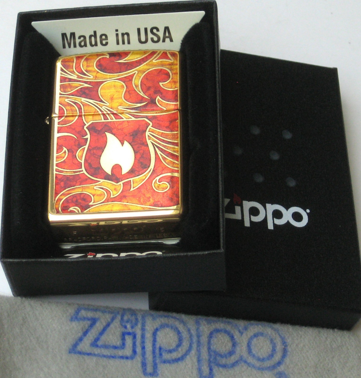 ZIPPO PREVIOUSLY COLLECTED Not Used BRASS FUSION Lighter SHIELD 28975 Flame 2015