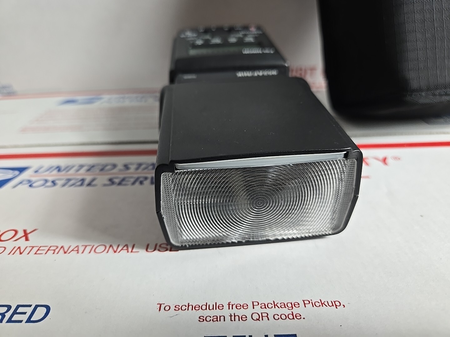 Digital Concepts Powerzoom 952AF/NIK Flash for Nikon Cameras
