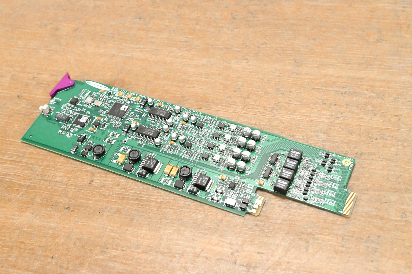 Miranda ADC-1721 Dual Analog Audio to AES Converter CG01135