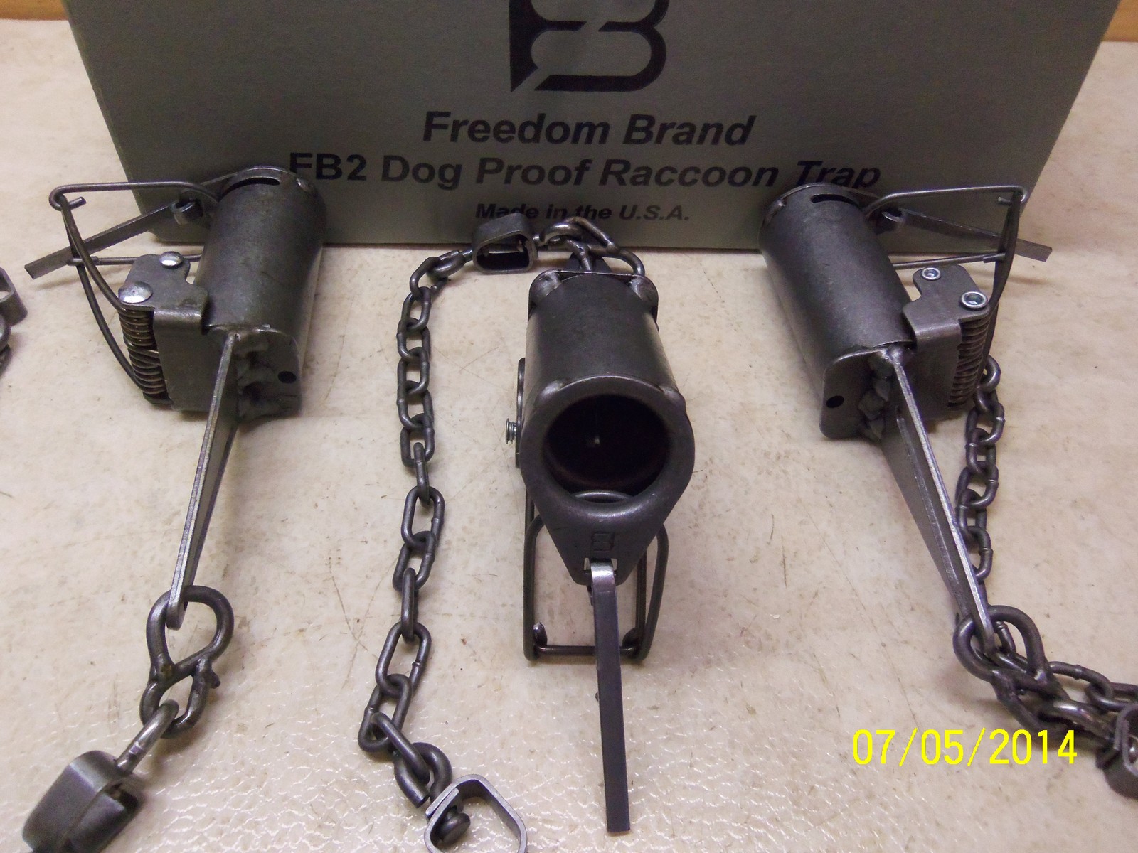 3 New Freedom Brand FB2 Dog Proof Foothold Coon Traps  Trapping  Raccoon