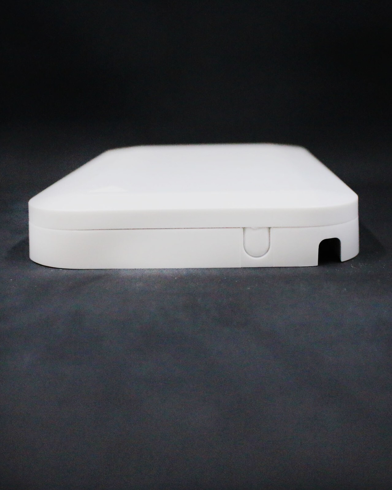 Fiber Optic wallplate loaded with SC/APC Adapter