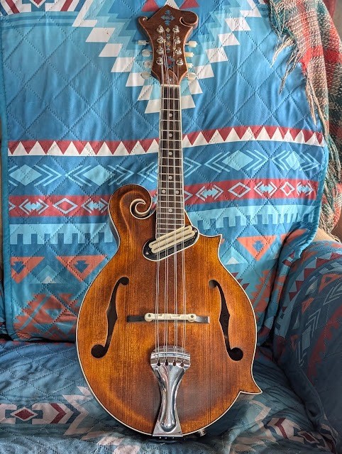 NEW F STYLE ACOUSTIC ELECTRIC MANDOLIN / U.S.LUTHIER MADE/ 2026 /FANCY MAPLE