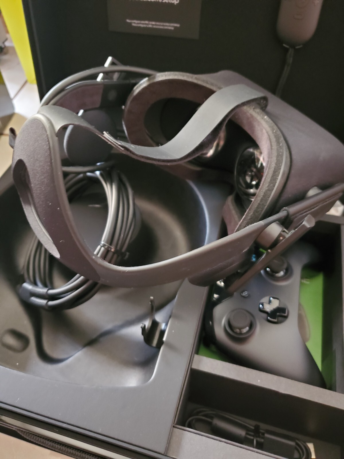 Oculus Rift Virtual Reality VR System with Xbox Controller