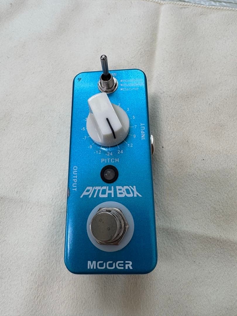 MOOER Pitch Box Pitch Shifter Unit