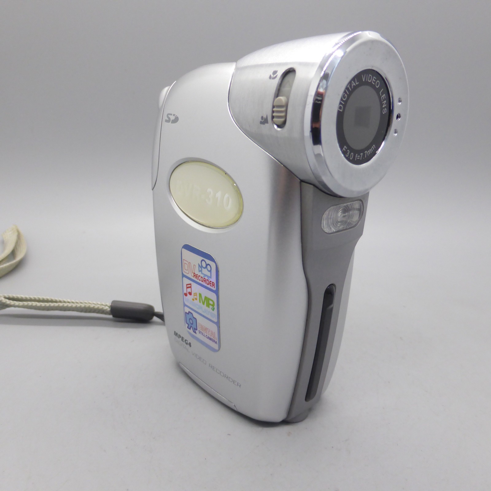 Vivitar DVR-310 3.0MP Compact Digital Video Recorder Silver Tested
