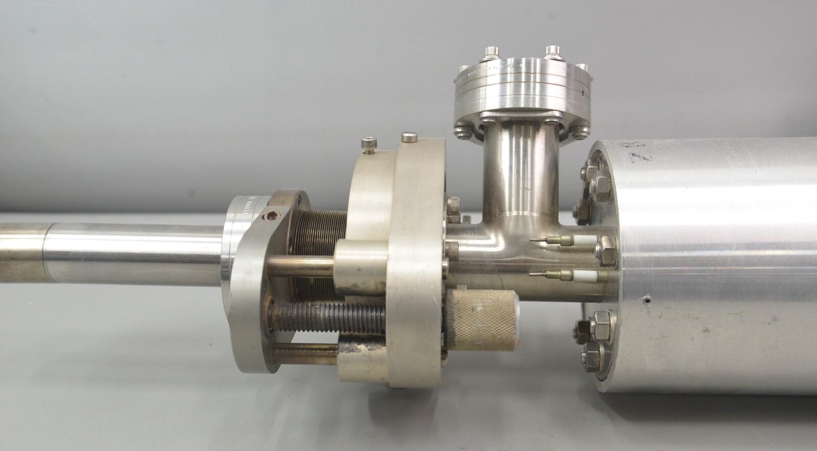 Equipment Physical Electronics Inc. Photoelectron Spectroscopy XPS Surface