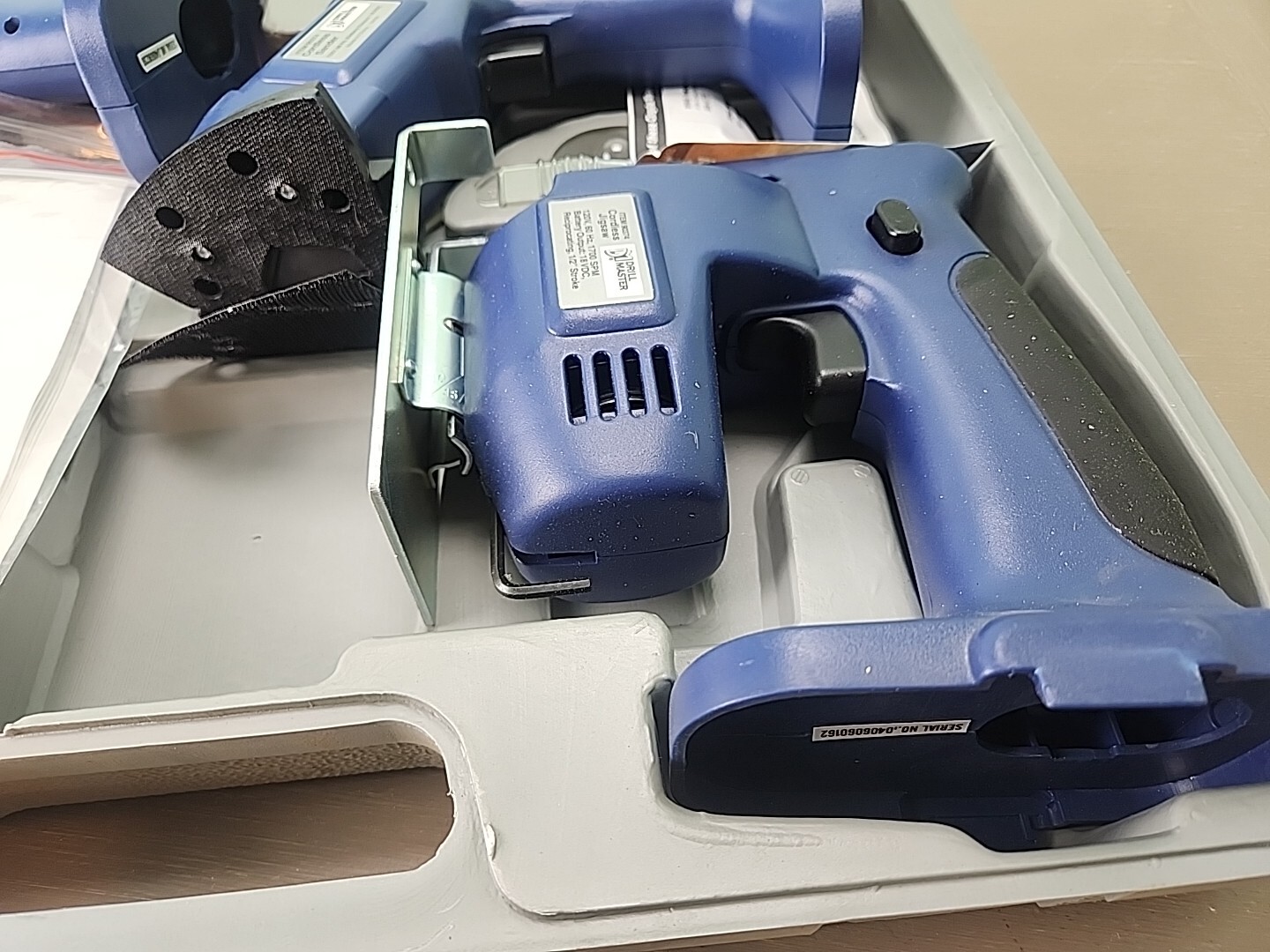 Drill Master #90374 18V Tools Flashlight Sander Saw Case