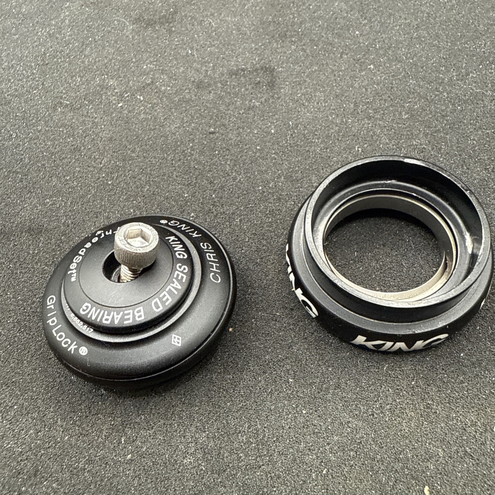 Chris King Inset 8 1 1/8th To 1.25 44/44mm Matte Jet Bicycle Head Set  (9407-24)