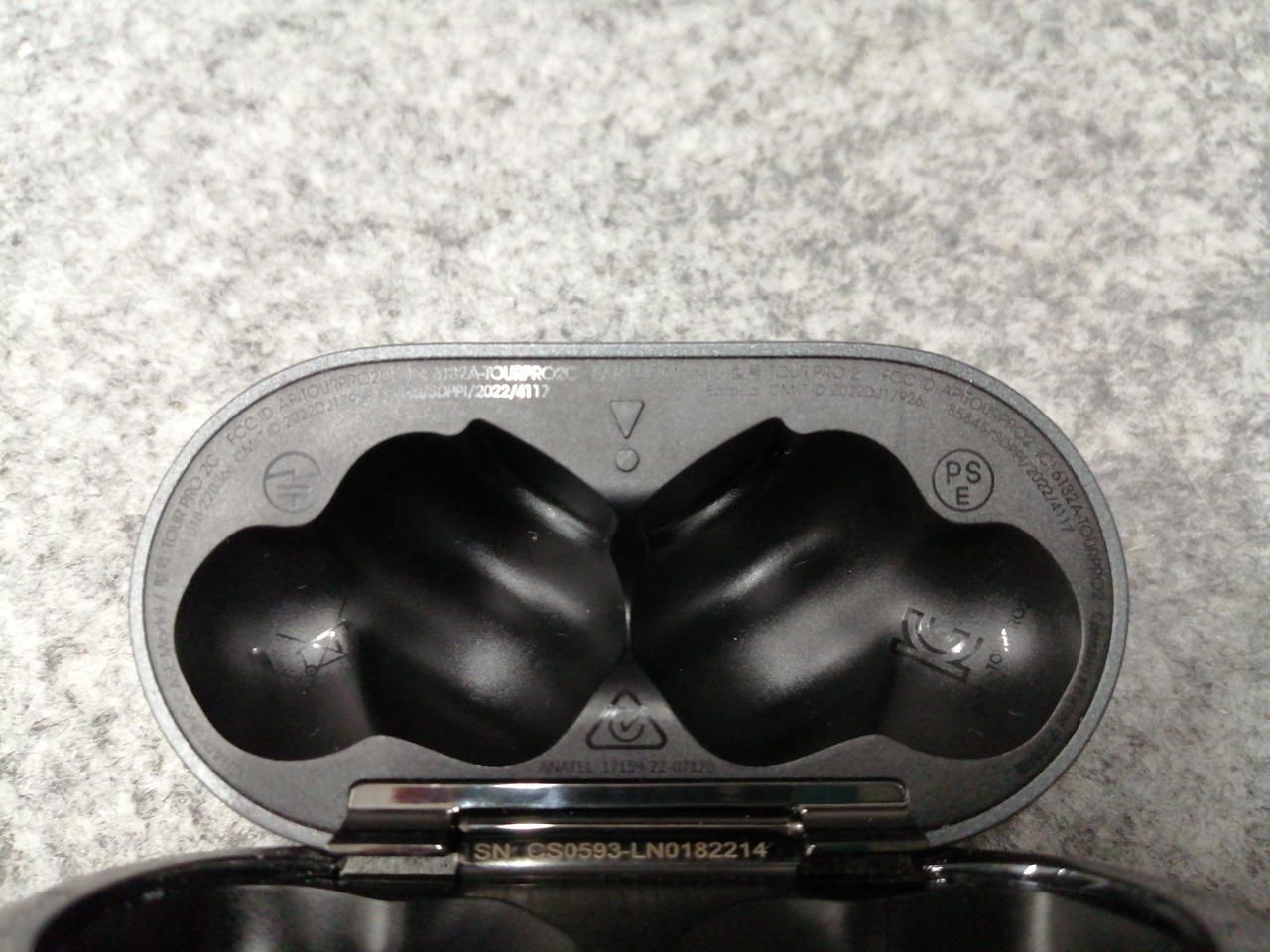 JBL Wireless Earbuds TOUR PRO2 Used