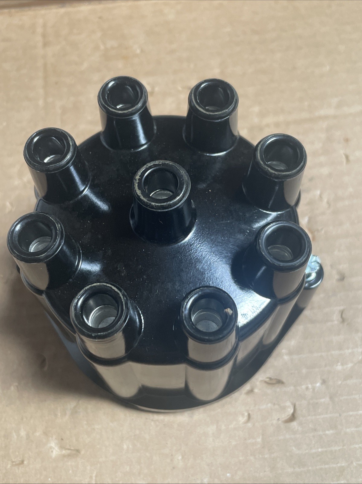 ⚡ Automotive Distributor Cap – 9-Port – GM V8 Style