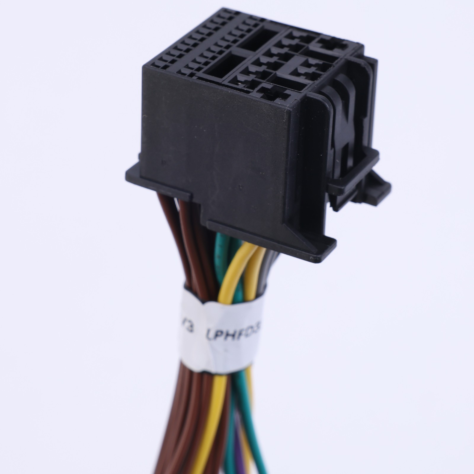 LPHFD31 / T-HARNESS FOR ADDING AMP, LOC, OR DSP FOR FORD SELECT 2018-UP REPLACE