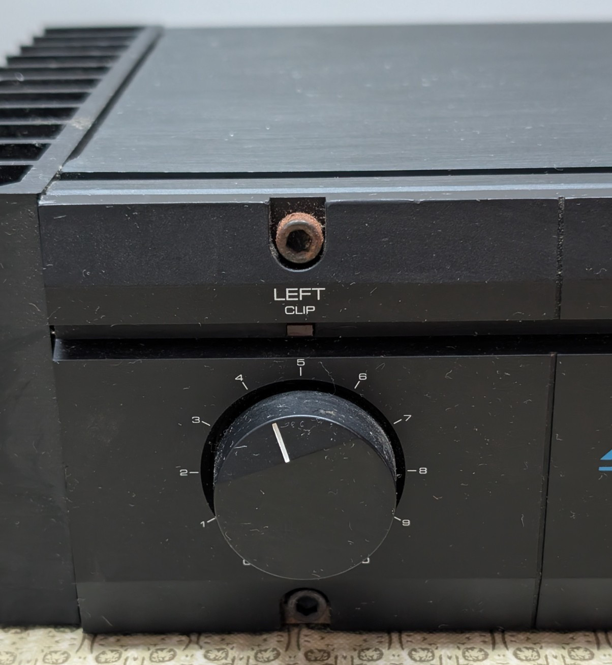 Alesis RA-100 Reference Amplifier for Rack Mount + Power Cord