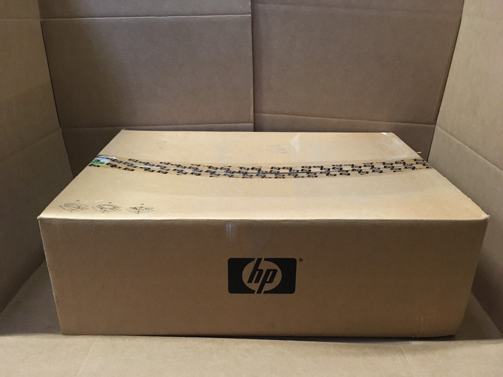 HP 364430-B21 MSA50 StorageWorks Drive Enclosure with 6 300GB HDD NEW