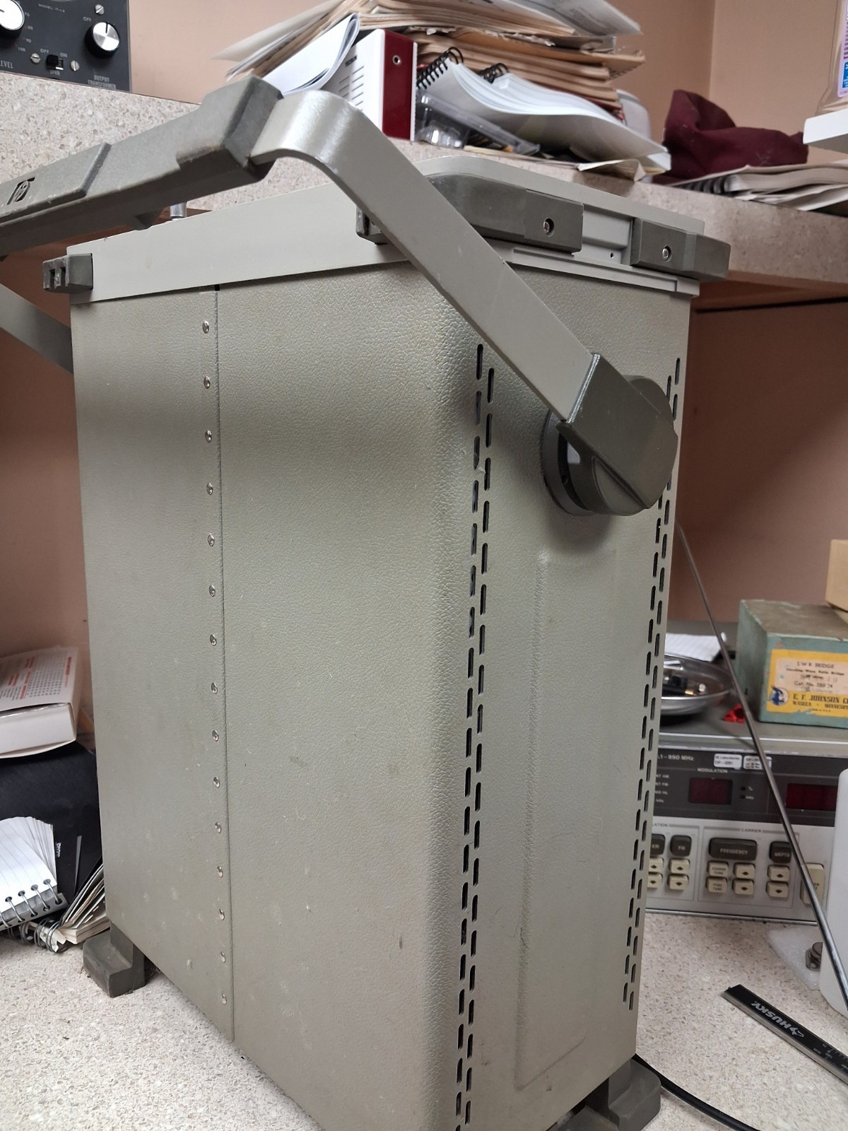 HP Spectrum Analyzer 8590A