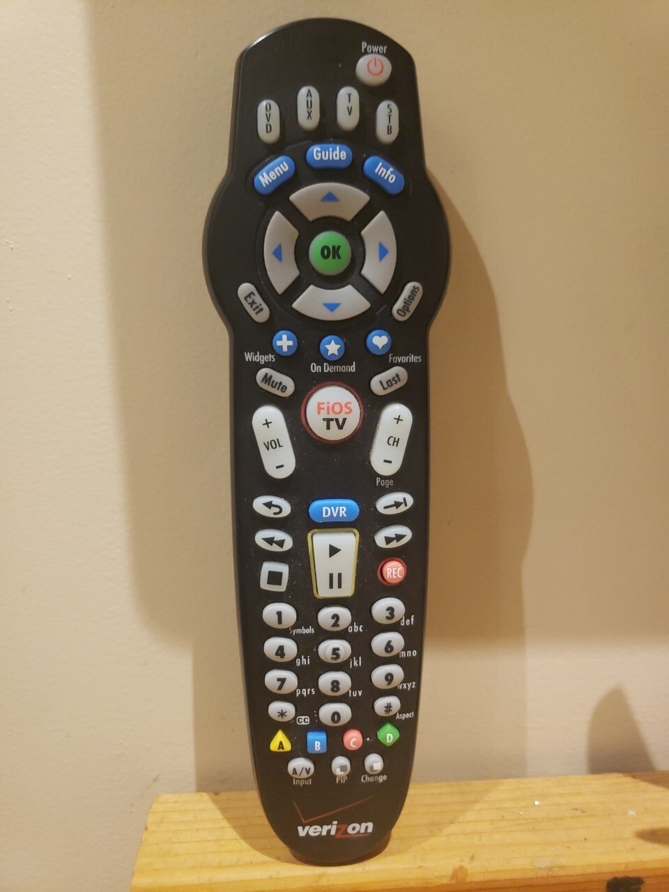 VERIZON FiOS DVR 4 Device Remote RARE RC1445302
