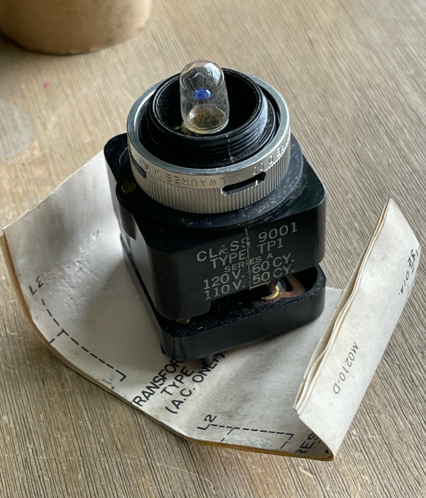 SQUARE D CLASS 9001 TYPE TP1 SERIES A PILOT LIGHT ASSEMBLY NEW