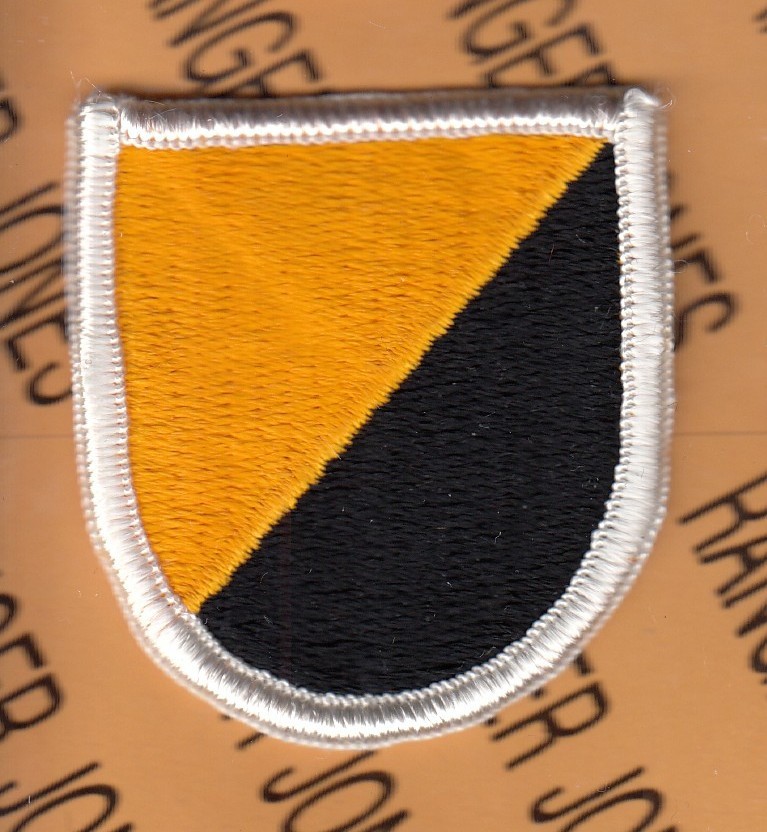 Co A&B 75th Infantry Ranger Training Brigade RTB Airborne beret flash patch m/e