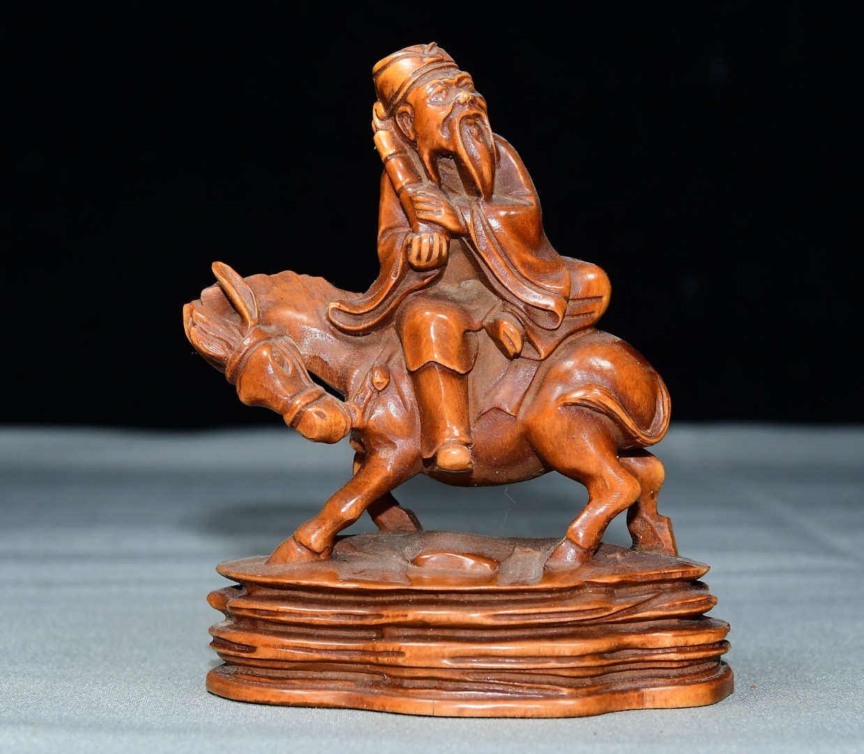 Exquisite Small Leaf Boxwood Ornament of Cao Guojiu Riding A Cow