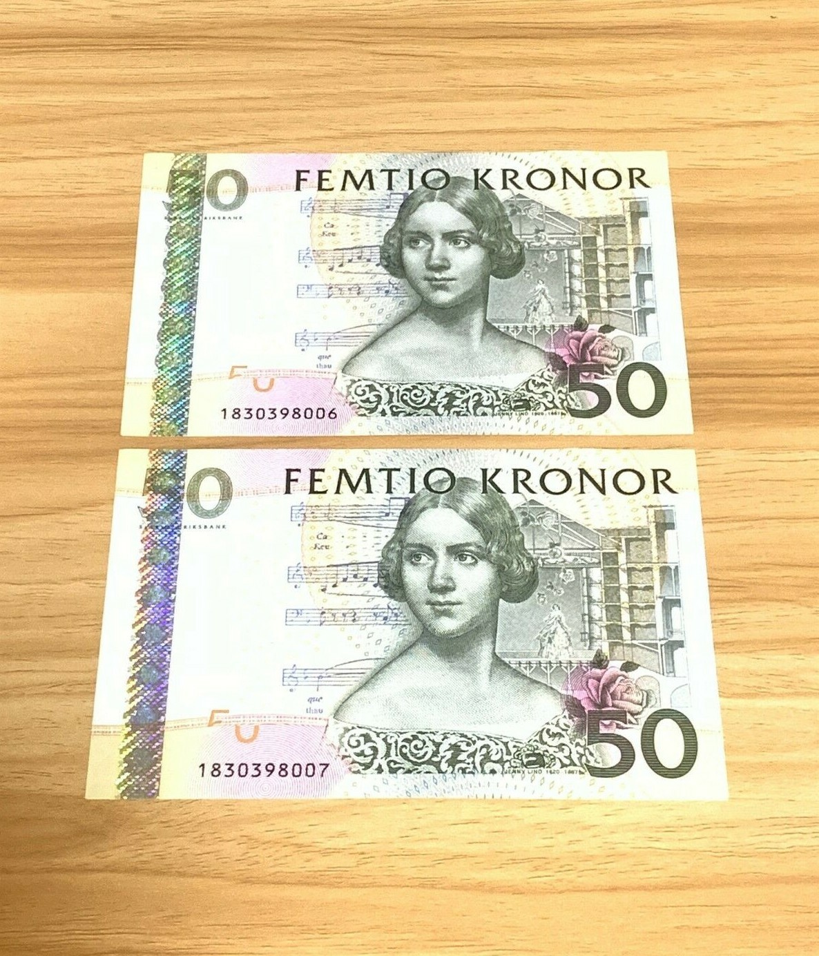 2011 Sweden, Sveriges Riksbank 50 Kronor P-64c Consecutive Nice Condition