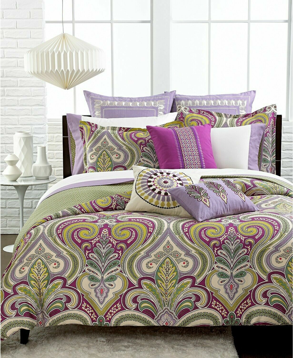 ECHO DESIGN 2pc "VINEYARD PAISLEY" STANDARD SHAMS MULTI NIP