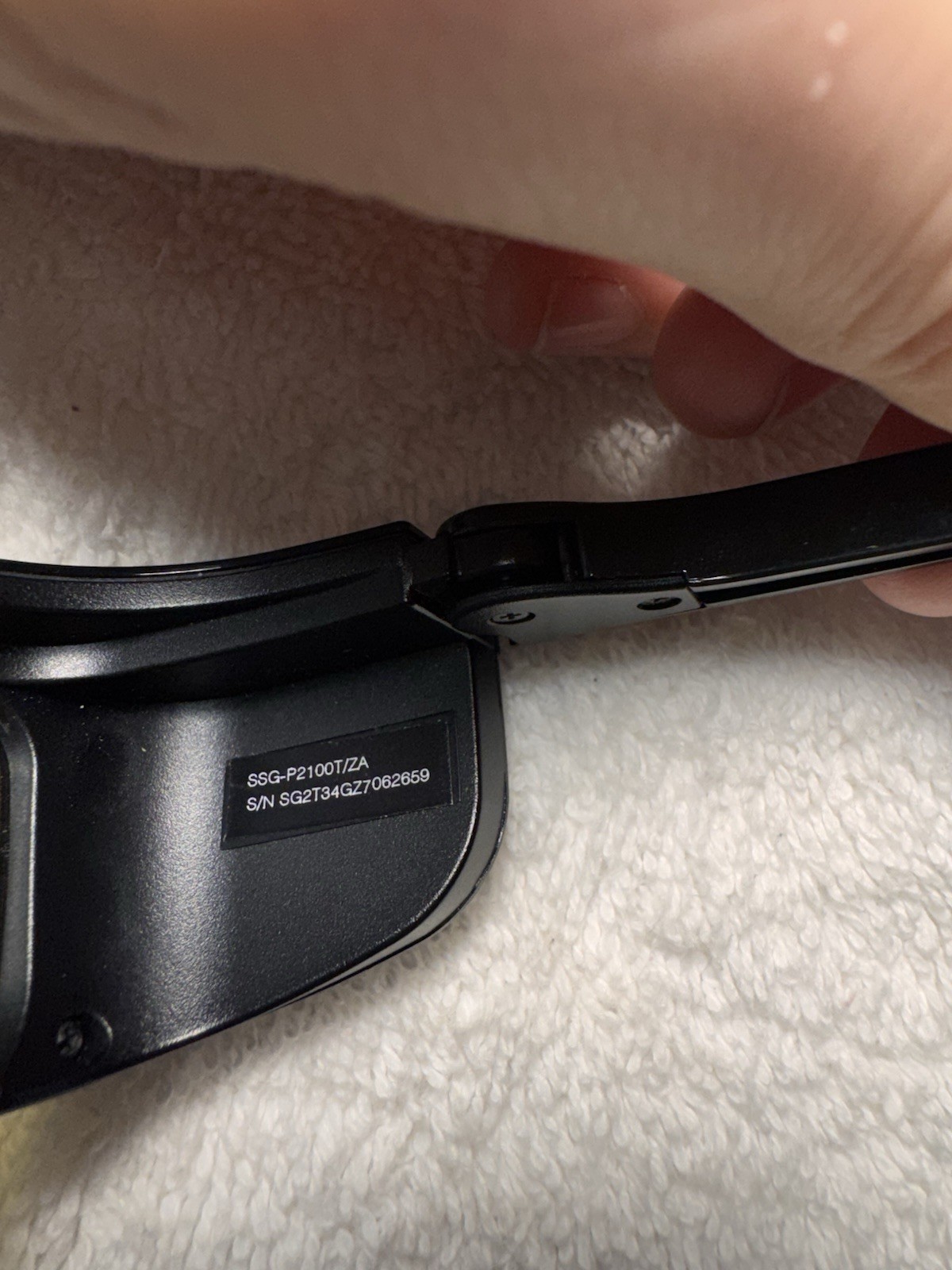 Samsung SSG-P2100T/ZA 3D Active Glasses With Case