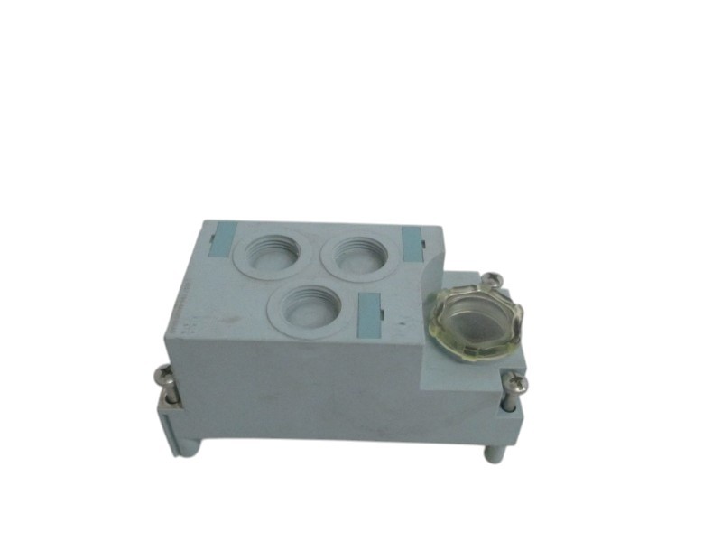 SIEMENS SIMATIC S7 6ES7194-4AC00-0AA0 CONNECTION MODULE NSNP