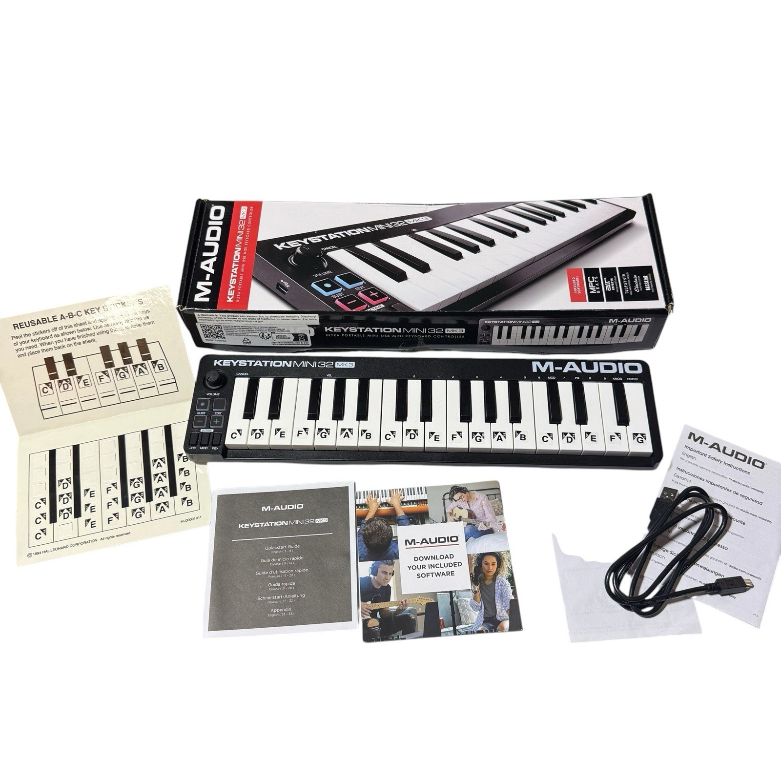 Keystation Mini 32 MK3 Ultra Portable Mini USB MIDI Keyboard Controller - Black