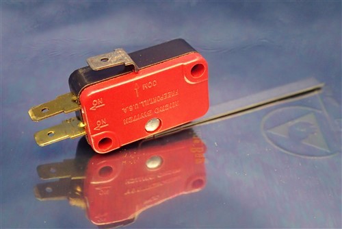 MICRO SWITCH V3L-3013-DB S-ACTION 2P 2POS NEW OLD STOCK NOS UNUSED