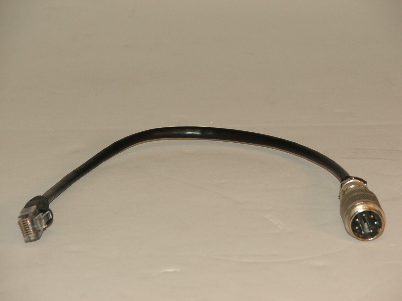 Icom OPC-589 - 8 Pin Round To Modular Microphone Adapter