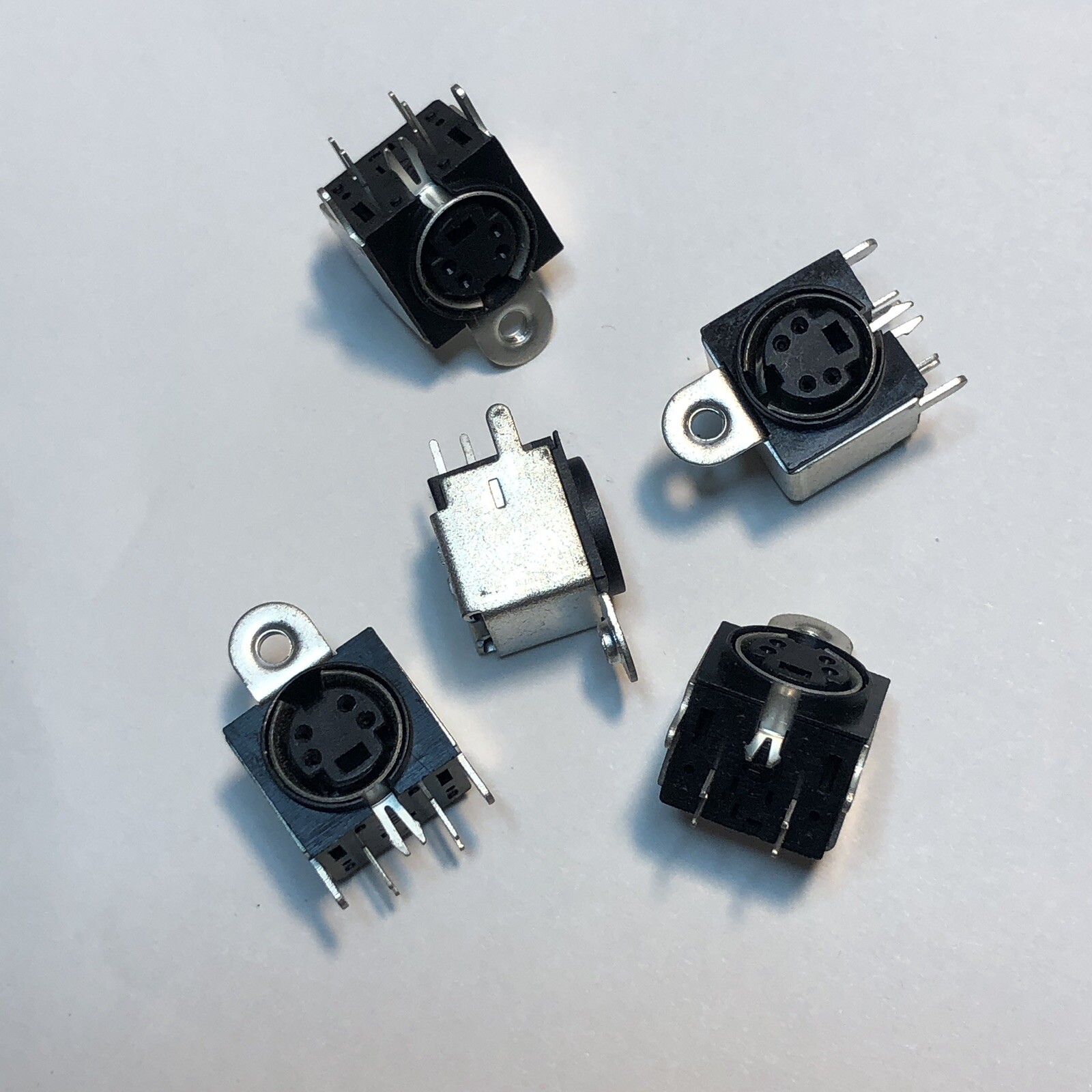 S-video PCB Mount 4 Pin Mini Din Socket Audio Video Connector Black 5Pcs M3 Tab