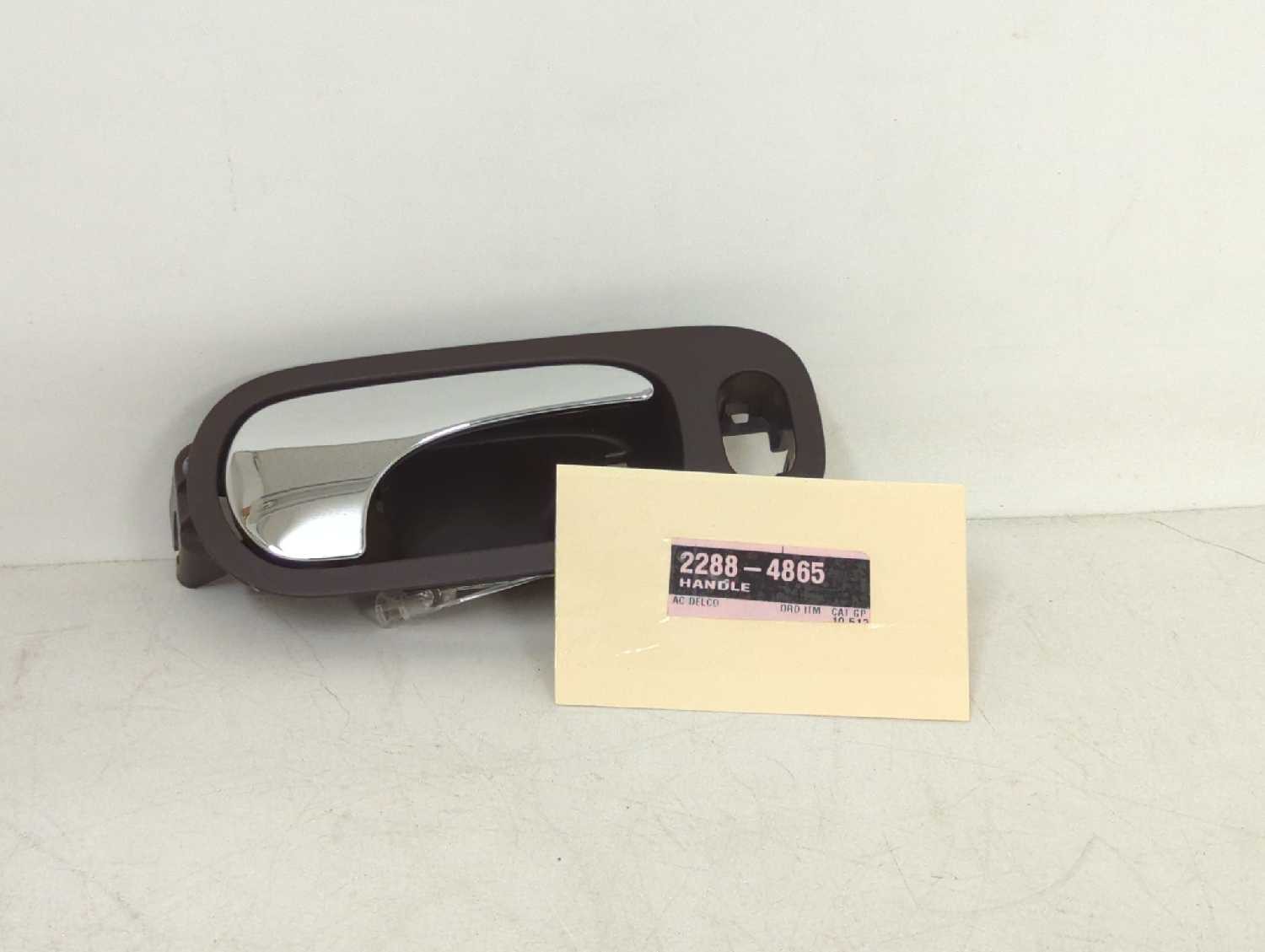 New OEM genuine GM RH Front Inner Door Handle 2011-2012 Chevy Malibu 22884865