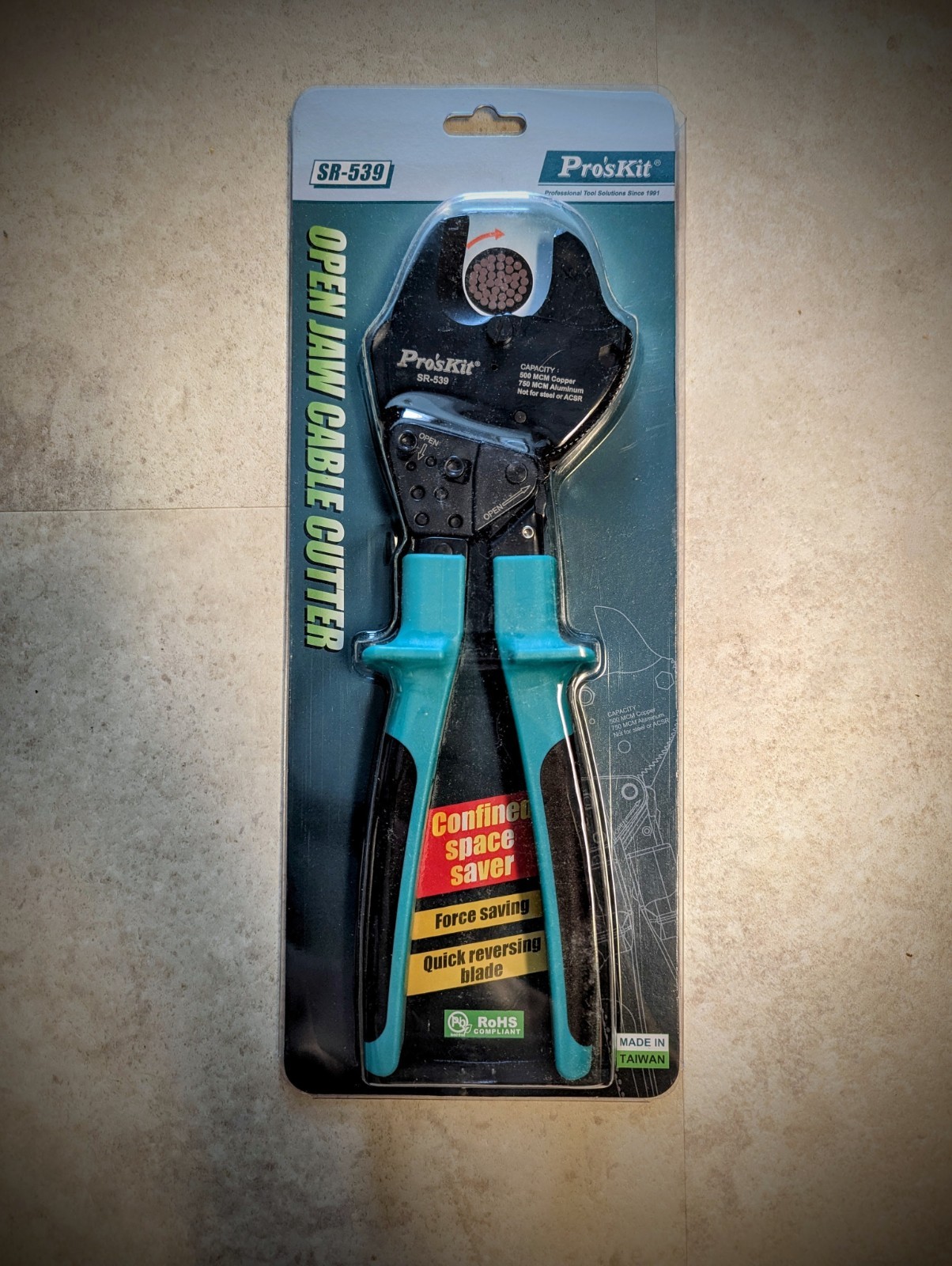 Open Jaw Ratchet Cable Cutter - Pro'sKit SR-539 500MCM Copper, 750 MCM Aluminum