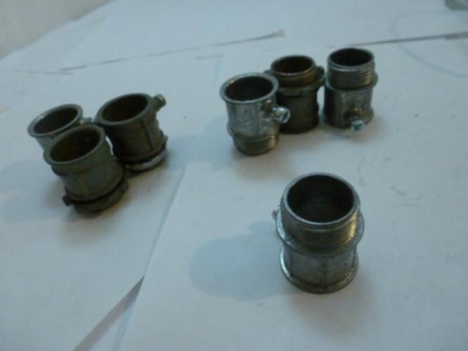 203663 Old-Stock; MFG- MDL-Unkn81726 LOT-7 Conduit connector 3/4" trade size