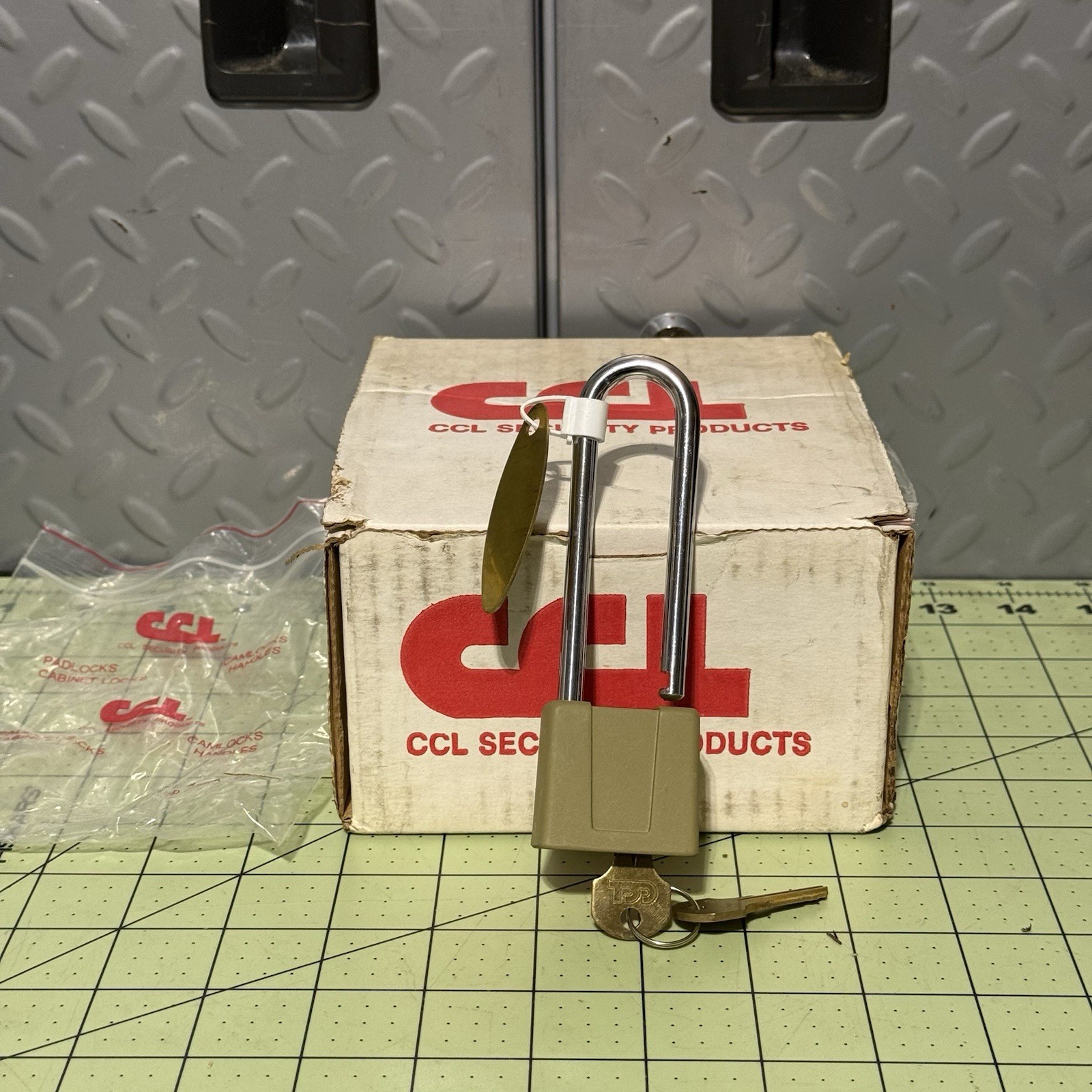 Ccl - 66rkd - #66 Padlock Keyed Different, Box Of 10