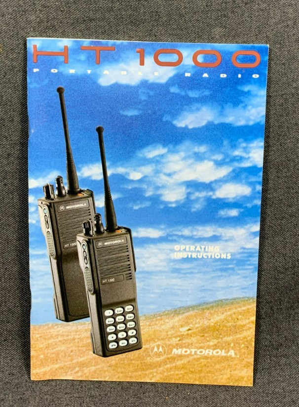 MOTOROLA HT1000 Mobile Radio Operating Manual Instructions Book Portable HT 1000