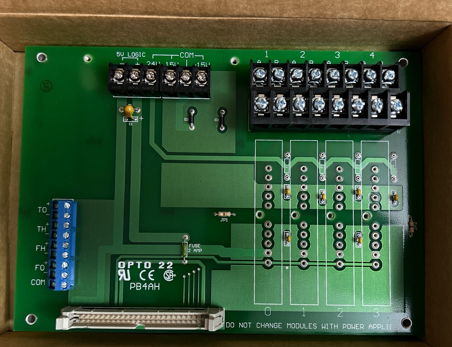 OPTO 22 PB4AH G14-Channel Analog Mounting Rack - NEW.  BC