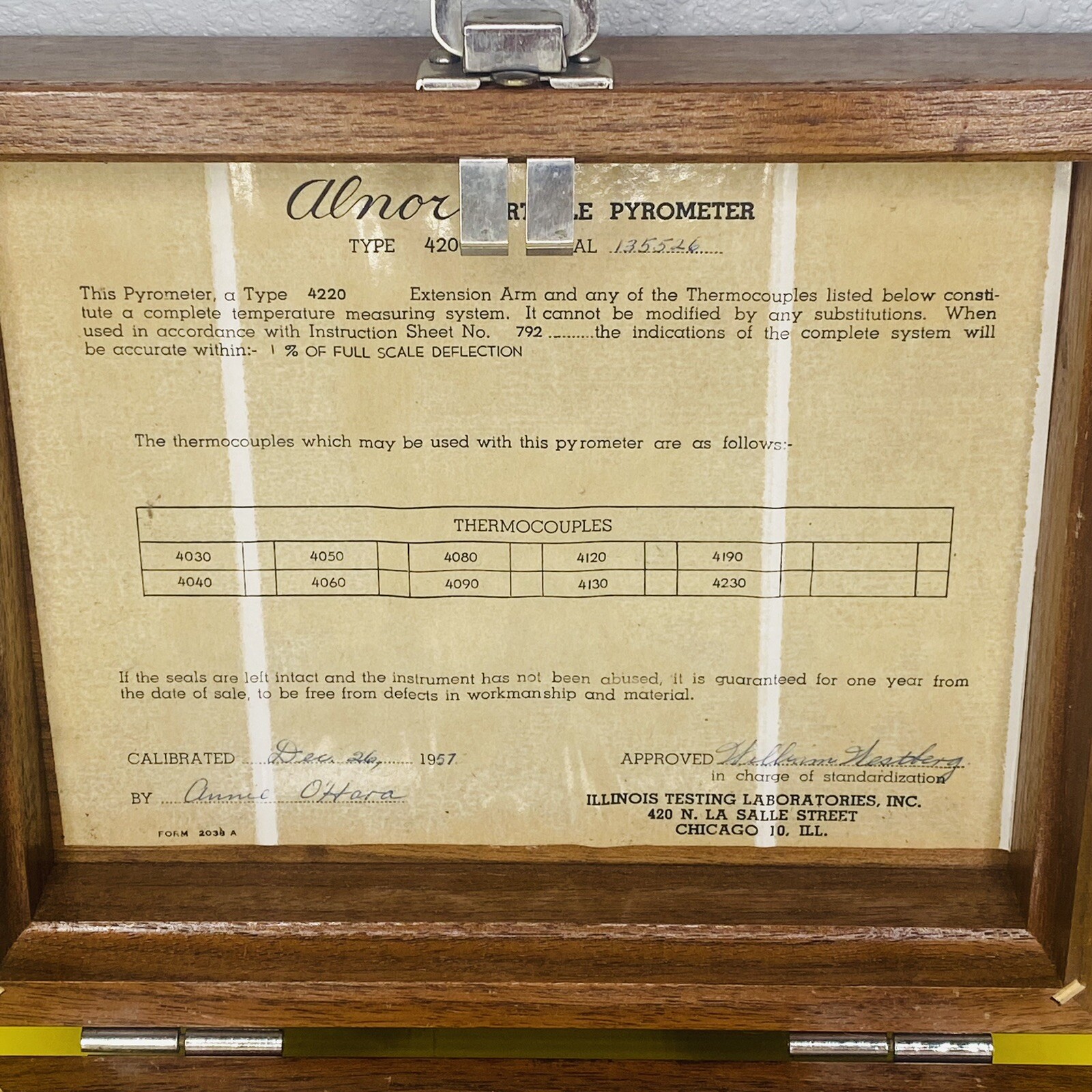 Vtg ALNOR PORTABLE PYROMETER TYPE 4200 ILLINOIS TESTING LABS Untested Wood Box