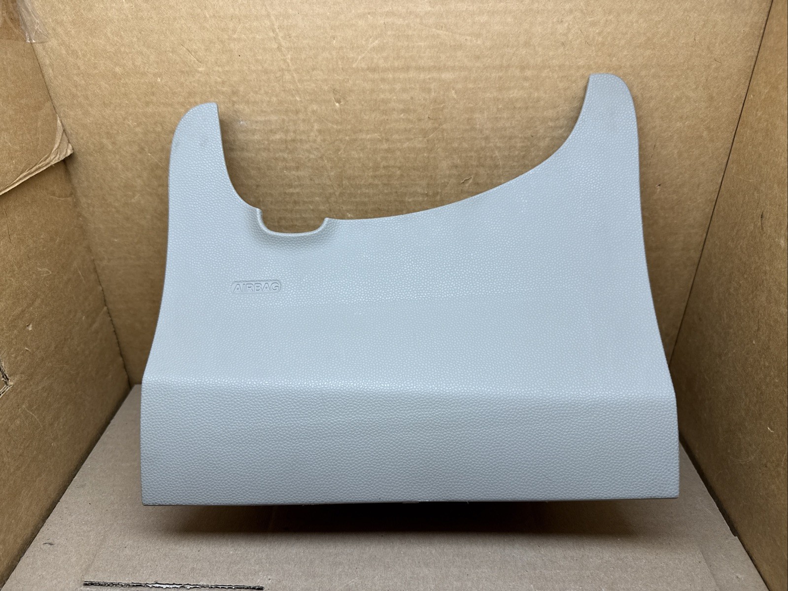 2011-2019 Ford Fiesta Left Side Lower Driver Knee Air Bag Airbag Tan