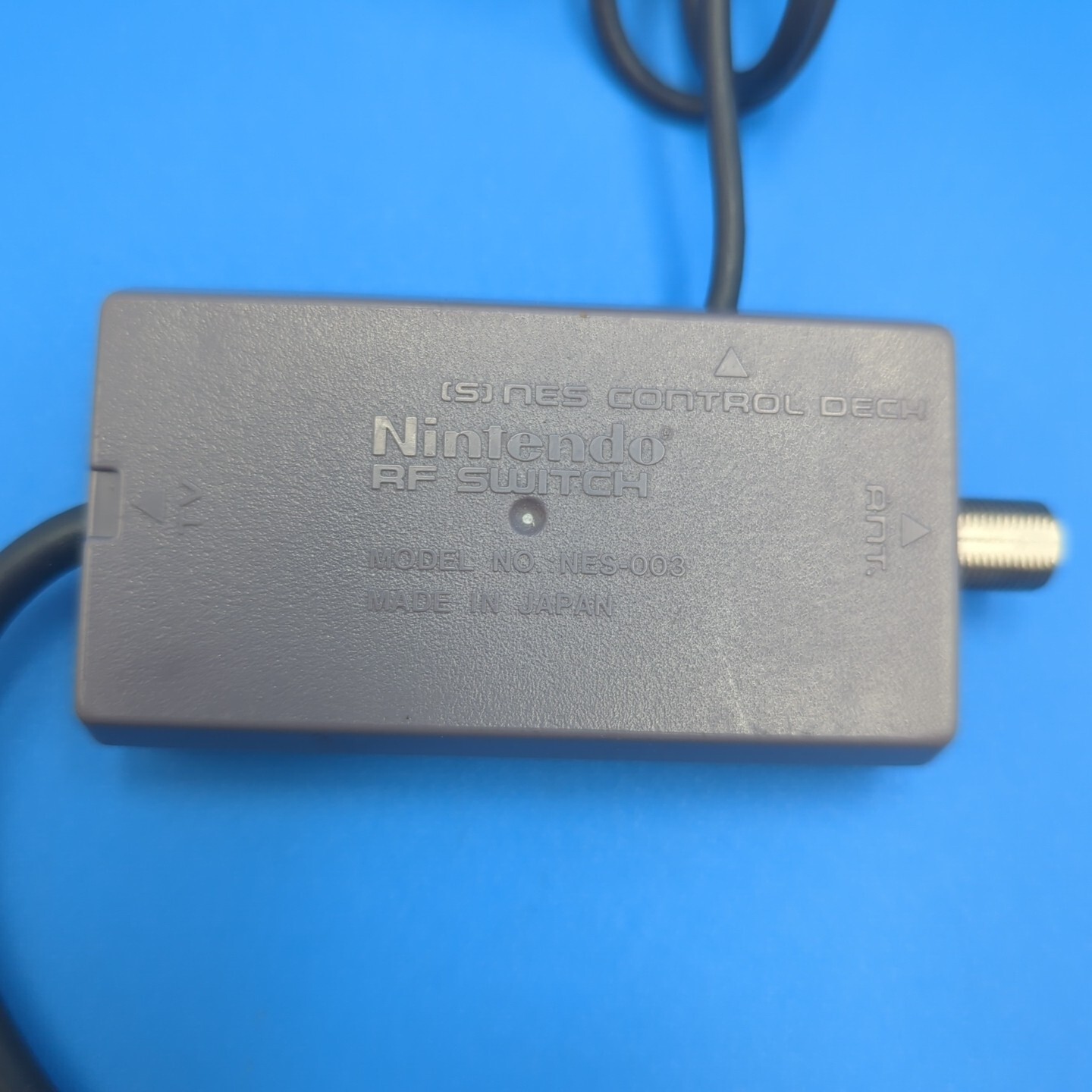 Nintendo NES RF Switch Adapter NES-003 Official OEM