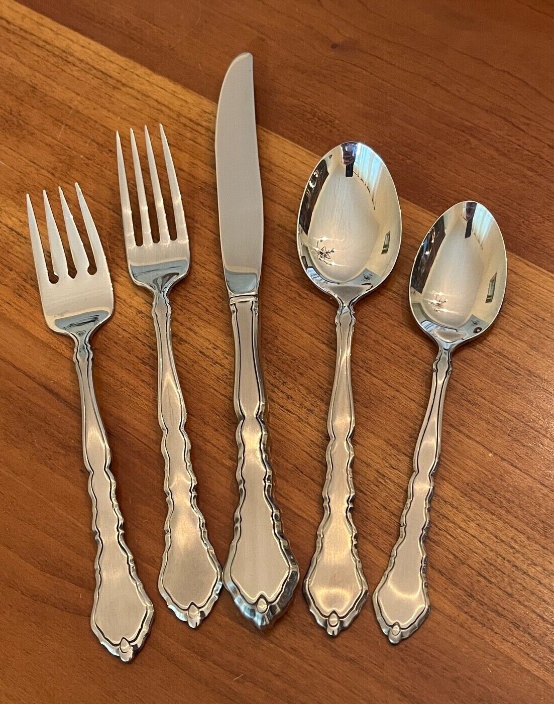 Oneida SATINIQUE  Community Satin Stainless Flatware - CHOICE