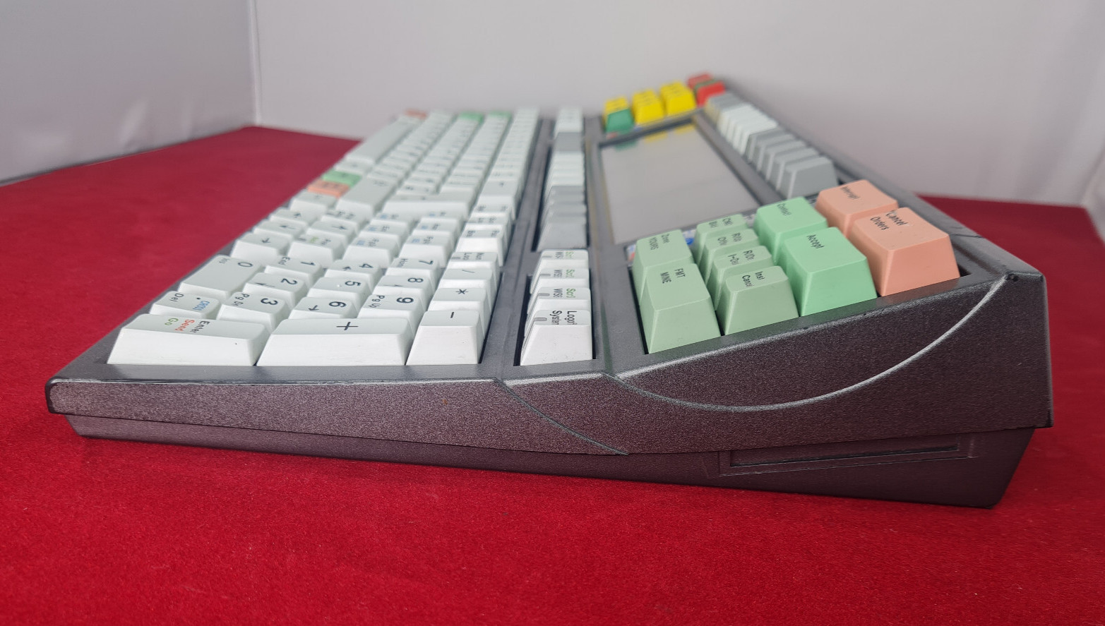 GMK/Wey Technology Trading Keyboard MK06 PCB Cherry MX? switches