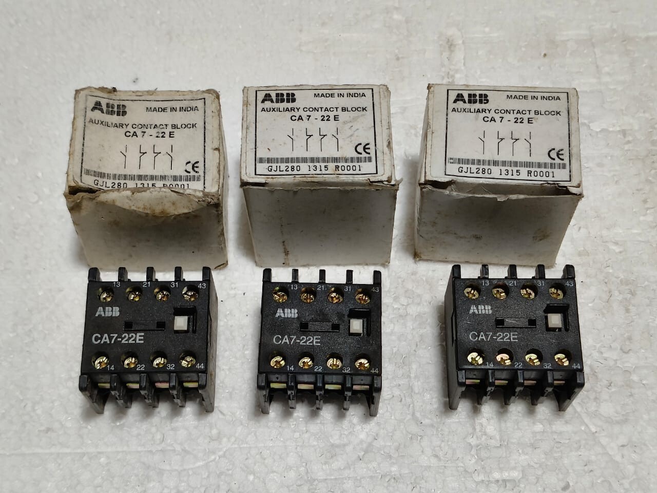 LOT OF 3 PCS ABB AUXILIARY CONTACT BLOCK CA7-22E FREE FAST