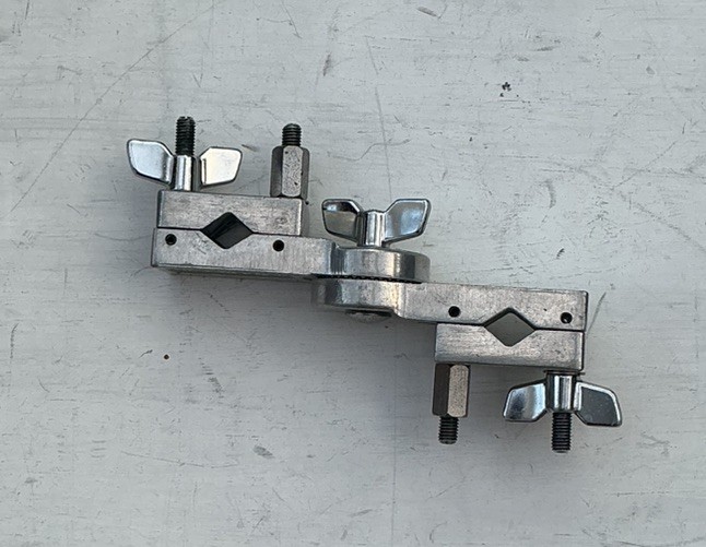 Mapex AC904 Center-Ratchet Adjustable Multi-Purpose Clamp - Silver.