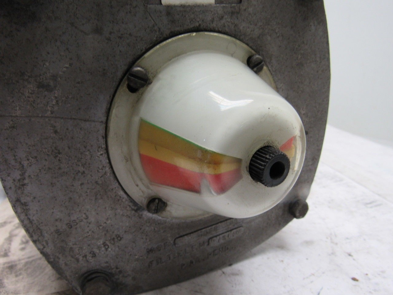 Vickers 50FB-IP3-12 Hydraulic Indicating Inlet Strainer